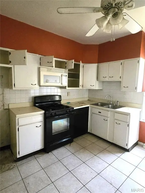 1371 Louisville Avenue, Saint Louis, MO 63139 - #3