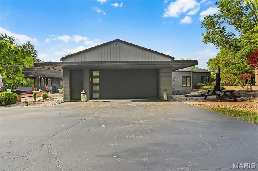 7 Talisman Way Drive, Florissant, MO 63034 - #2