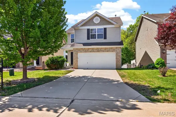 529 Parkgate Drive, Lake St Louis, MO 63367