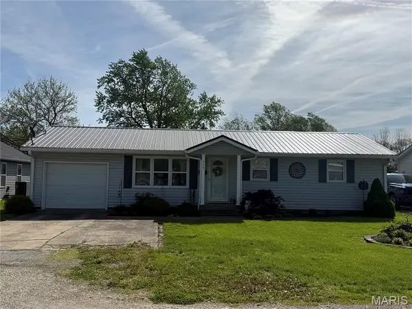315 S Main Street, Bowling Green, MO 63334