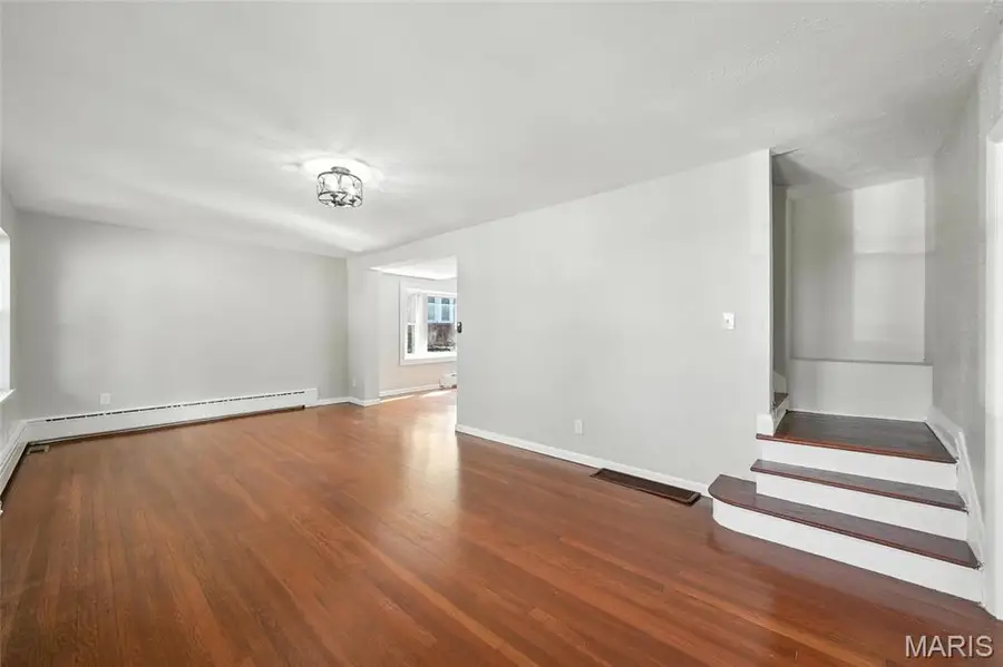 3604 Ridgedale Avenue, Saint Louis, MO 63121 - #2