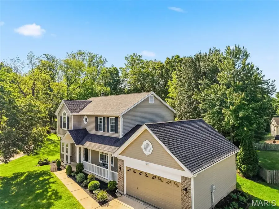 2412 Parkmoor Court, Des Peres, MO 63021 - #2