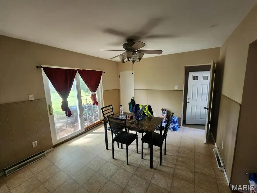 840 Naomi Avenue, Florissant, MO 63031 - #3