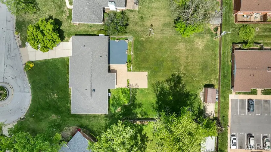 56 Lincord Drive, Saint Louis, MO 63128 - #2