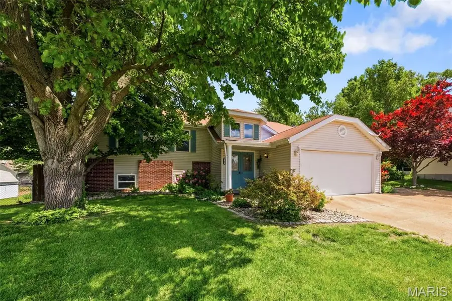 2425 Farnham Court, Florissant, MO 63033 - #2