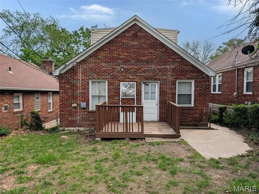 Address Withheld By Seller, Beverly Hills, MO 63121 - #2