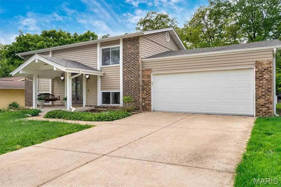 903 Parma Drive, Ballwin, MO 63021 - #2