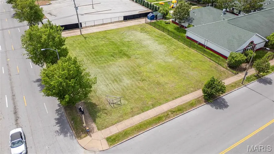 3208 Delmar Blvd, Saint Louis, MO 63103 - #3