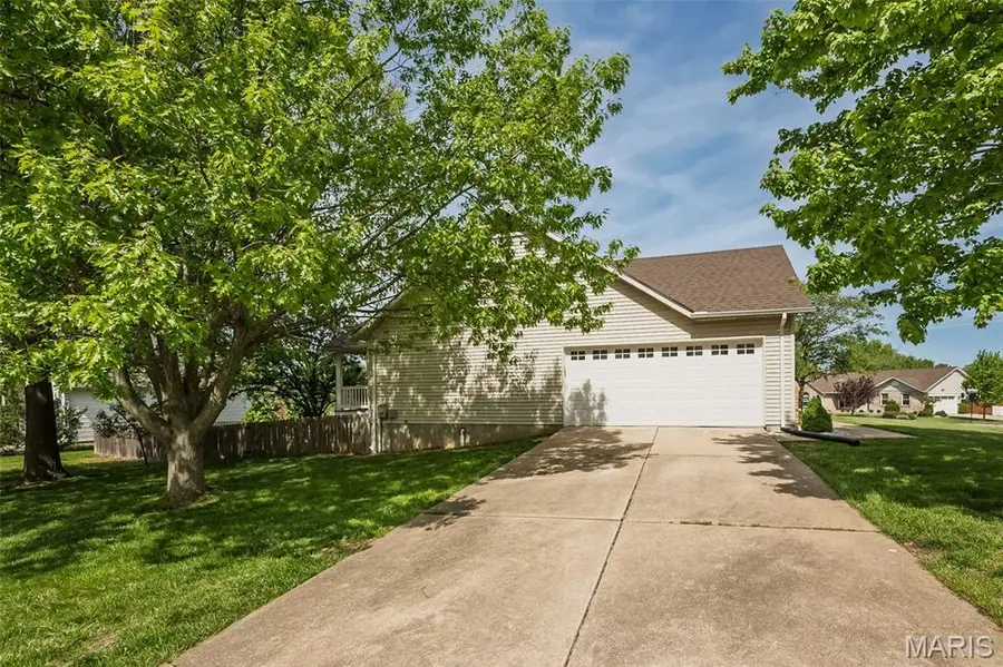 14 Beckewith Trail, O Fallon, MO 63368 - #3