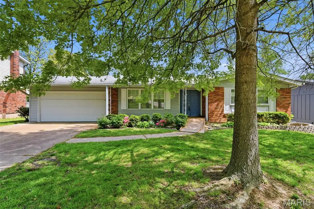416 Scottfield Terrace, Ballwin, MO 63011 - #1