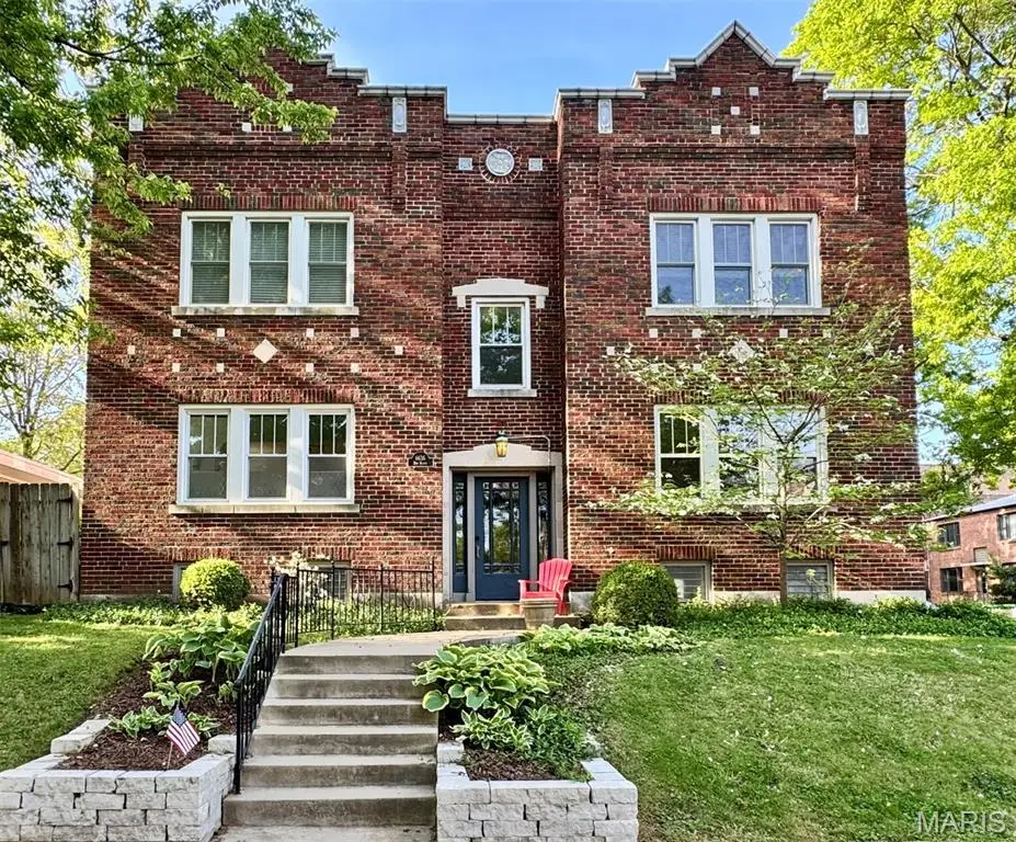 6636 San Bonita Avenue #2W, Clayton, MO 63105 - #1