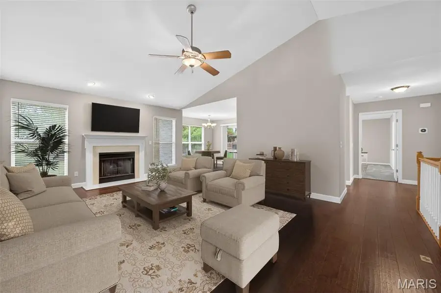 130 Barrington Lake Drive, Dardenne Prairie, MO 63368 - #2