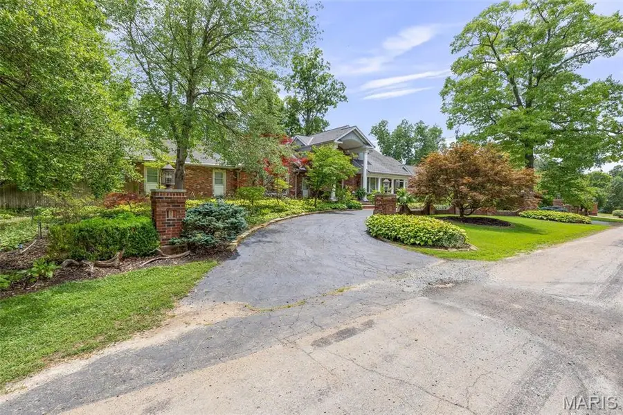 556 Oak Terrace Drive, Farmington, MO 63640 - #3