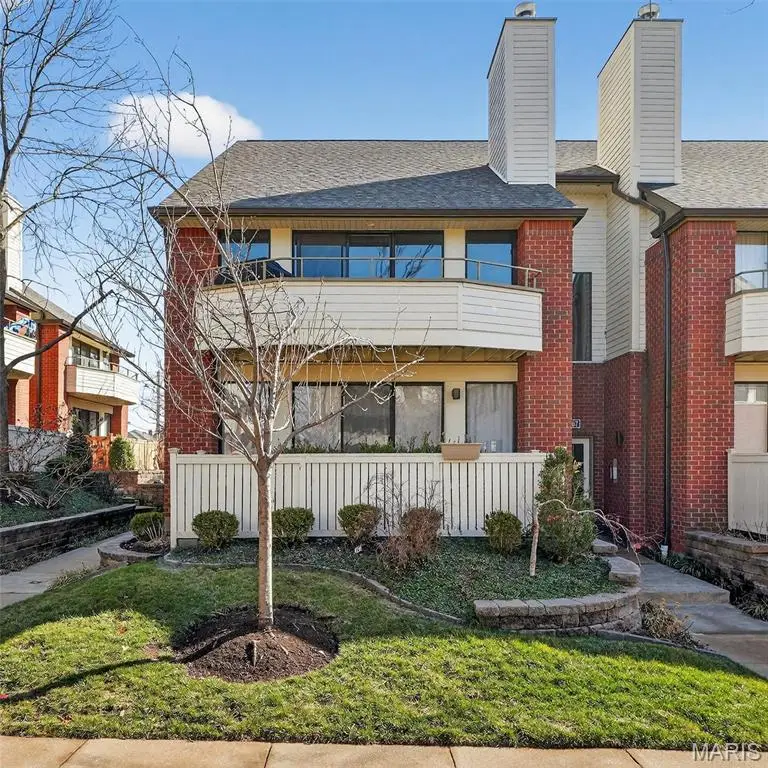 5567 Waterman Boulevard #B, Saint Louis, MO 63112 - #1