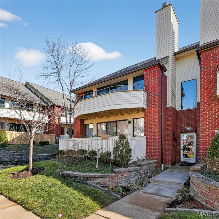 5567 Waterman Boulevard #B, Saint Louis, MO 63112 - #3
