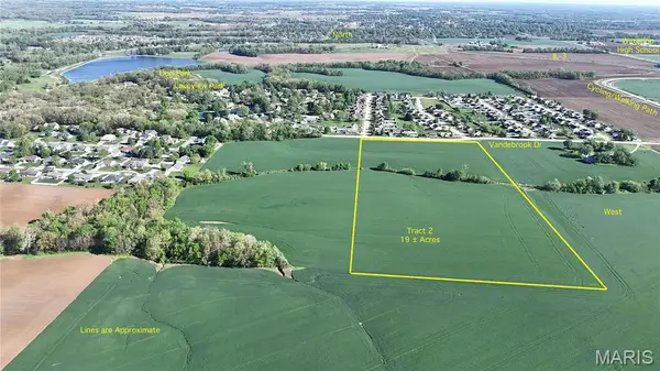 000 Vandebrook Drive, Waterloo, IL 62298