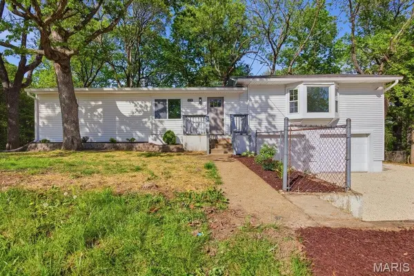 6230 Antire Road, High Ridge, MO 63049