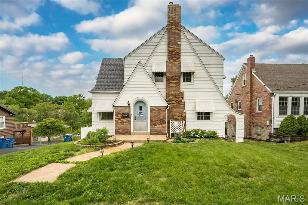 5837 Staely Avenue, Affton, MO 63123 - #1