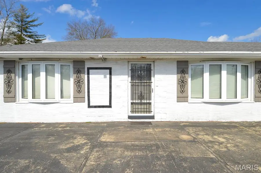 2 Sheryl Drive, Fairview Heights, IL 62208 - #3