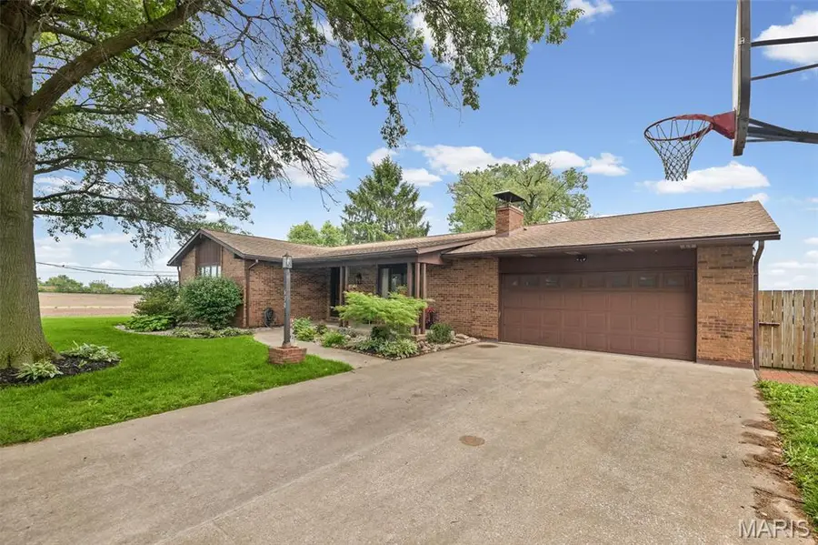630 Robert Place, Dupo, IL 62239 - #3