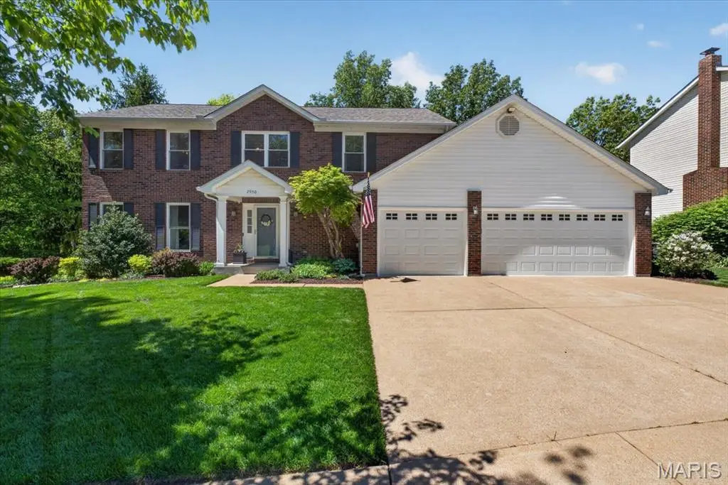 2950 Bayberry Ridge Drive, Saint Louis, MO 63129 - #1