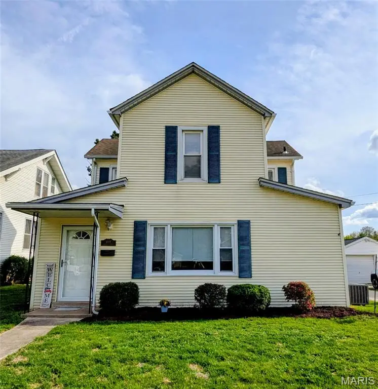 1008 W Main Street, Collinsville, IL 62234 - #1
