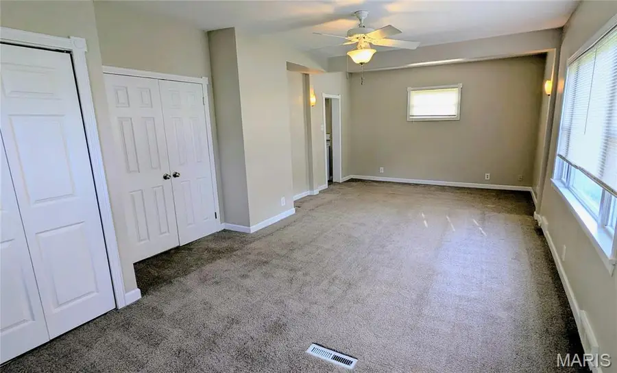 1008 W Main Street, Collinsville, IL 62234 - #3