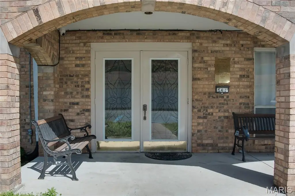 942 Guelbreth Lane #301, Creve Coeur, MO 63141 - #1