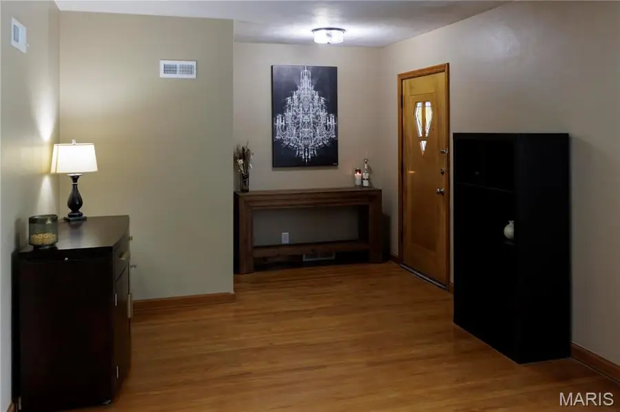 5636 Marquette Avenue, Saint Louis, MO 63139 - #3