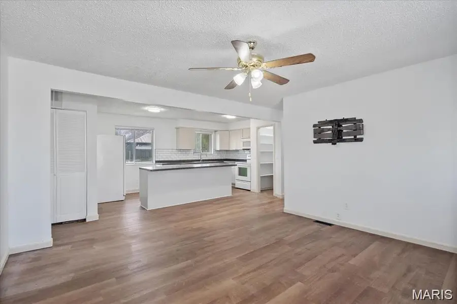 807 Estate Drive, O Fallon, IL 62269 - #3