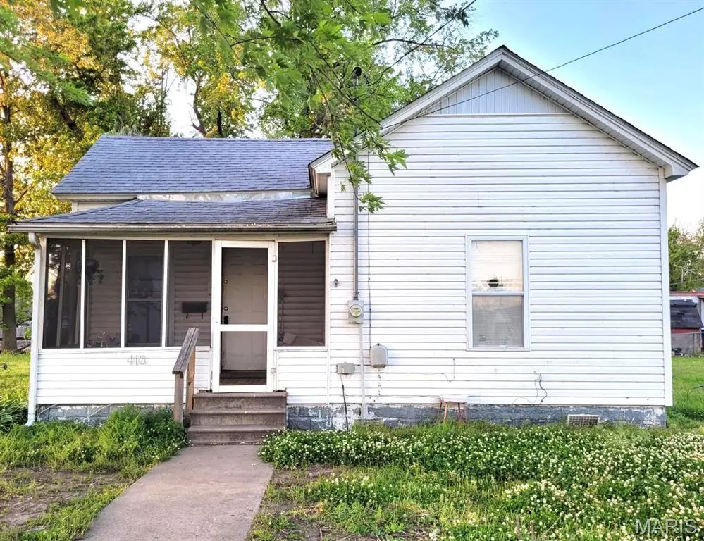 410 E 3rd Street, Portageville, MO 63873 - #1