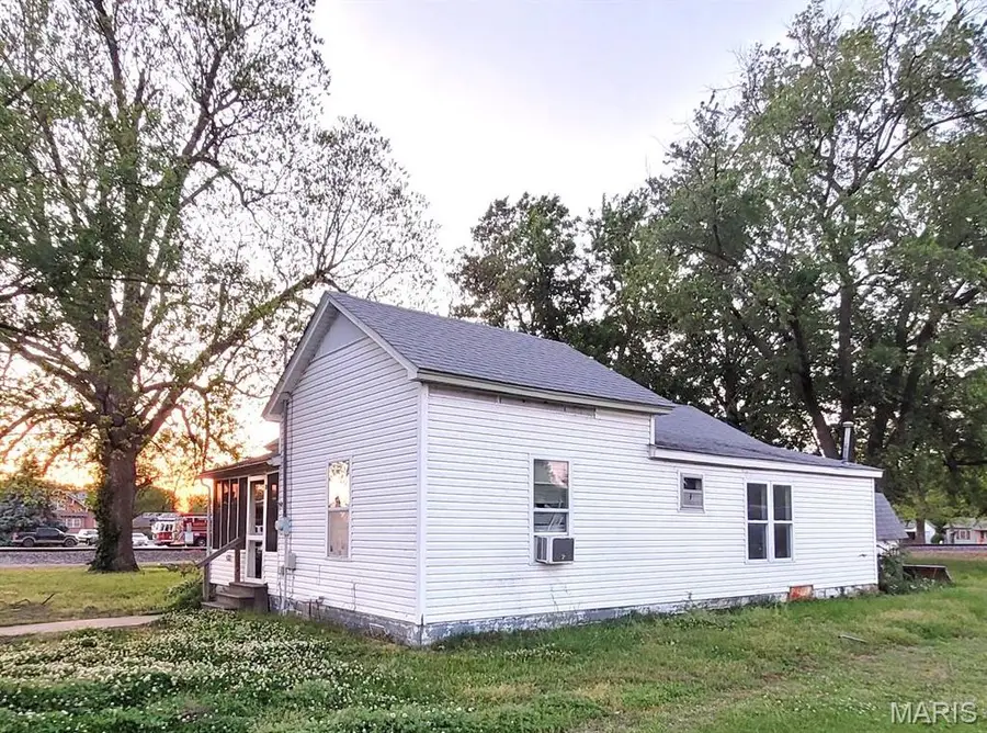 410 E 3rd Street, Portageville, MO 63873 - #3