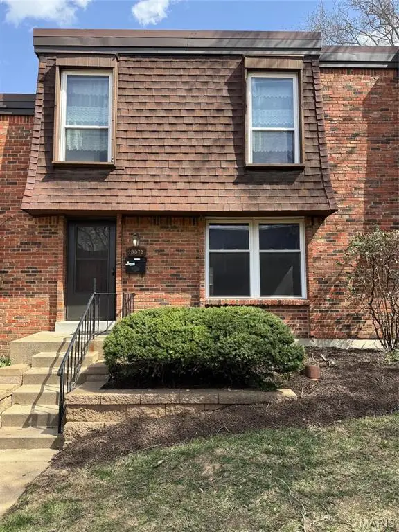 13573 Coliseum Drive, Chesterfield, MO 63017