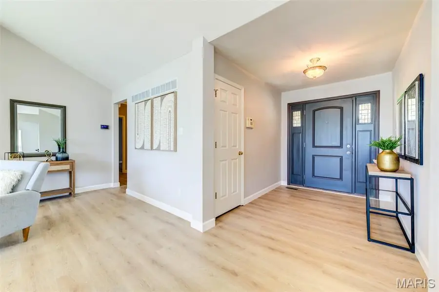 11431 Daykin Drive, Saint Louis, MO 63146 - #3