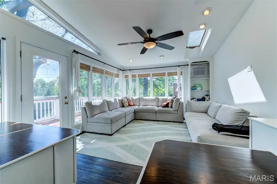 8670 Eulalie Avenue, Saint Louis, MO 63144 - #3