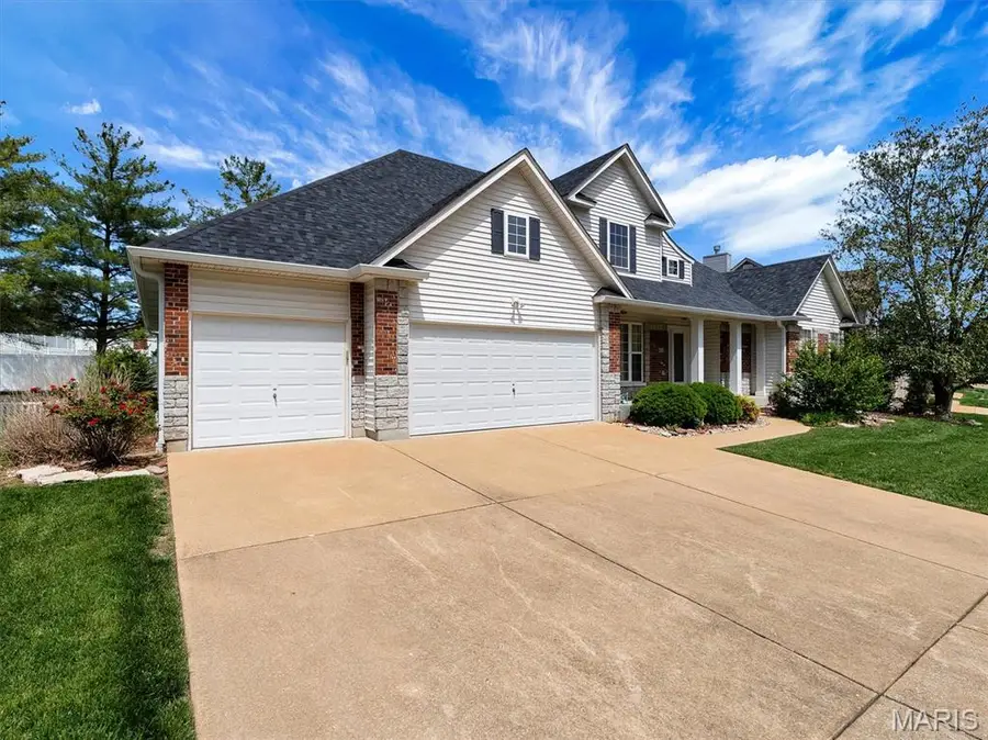 113 Christopher Place, Saint Louis, MO 63129 - #2