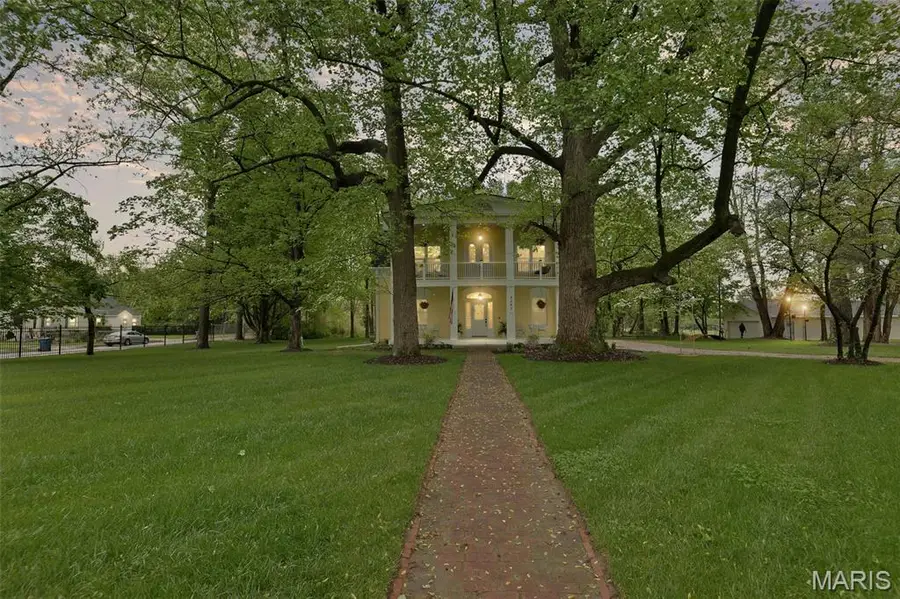 2367 Central Avenue, Alton, IL 62002 - #2