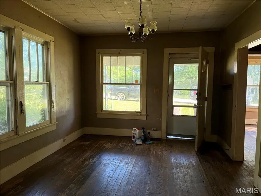 830 Hart Street, Poplar Bluff, MO 63901 - #2