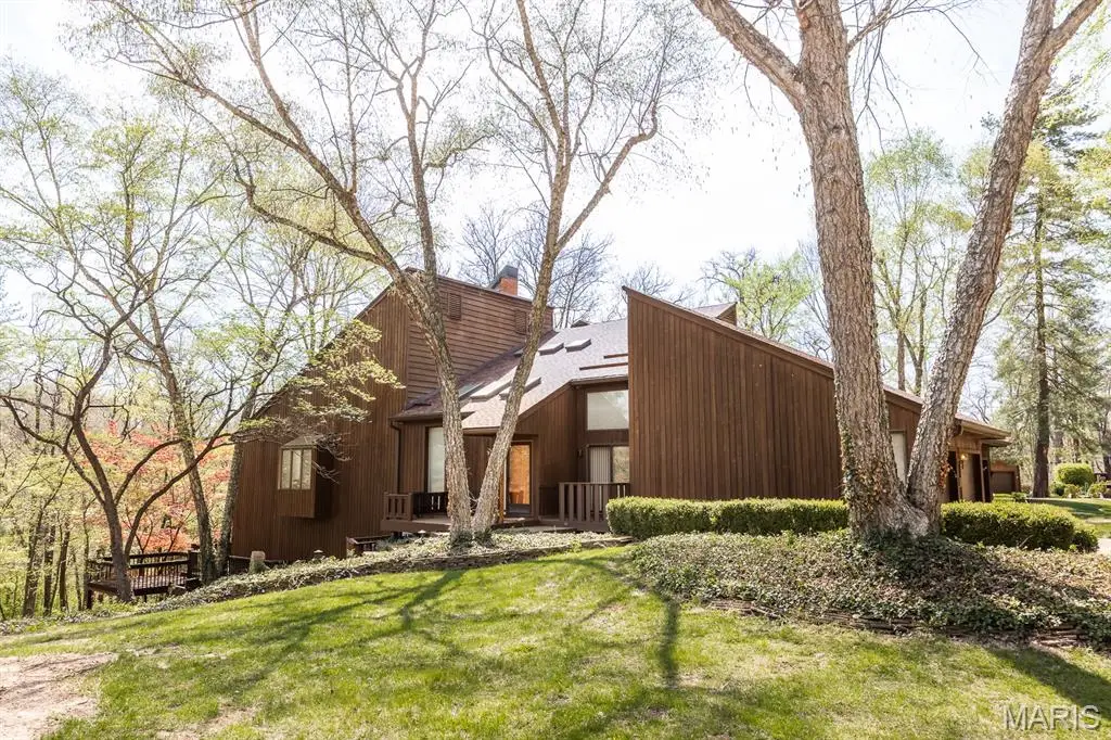 13 Tanewood Court, Belleville, IL 62223 - #1