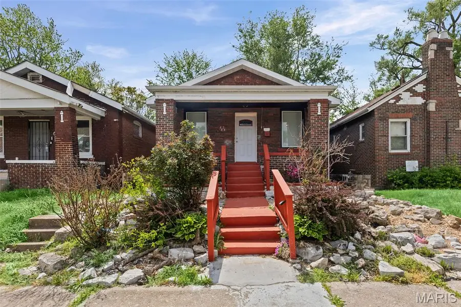 4834 Margaretta Avenue, Saint Louis, MO 63115 - #3