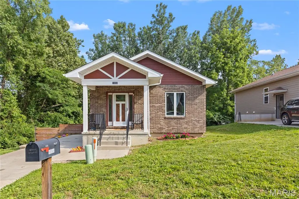 10068 Lookaway Drive, Saint Louis, MO 63137 - #1