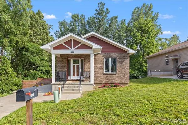 10068 Lookaway Drive, St Louis, MO 63137