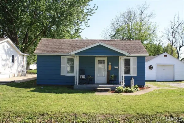 1006 W Pine Street, Jerseyville, IL 62052