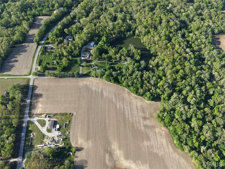 000 Baldwin Road, Baldwin, IL 62217 - #3