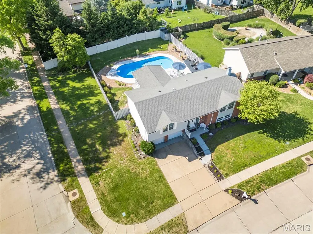 12741 Parkway Estates Drive, Saint Louis, MO 63146 - #1
