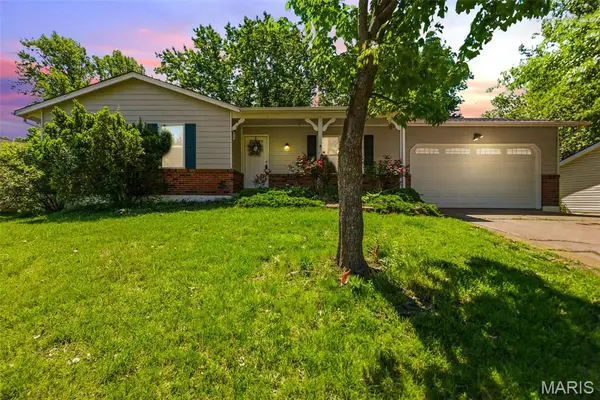 806 Pepper Lane, O'Fallon, MO 63366