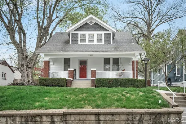 622 N Benton Avenue, St Charles, MO 63301