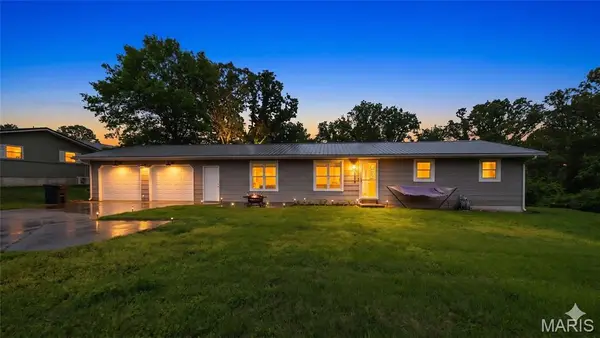 16820 Lakewood Drive, Newburg, MO 65550