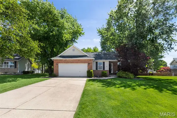 9 Jennifer Drive, Glen Carbon, IL 62034