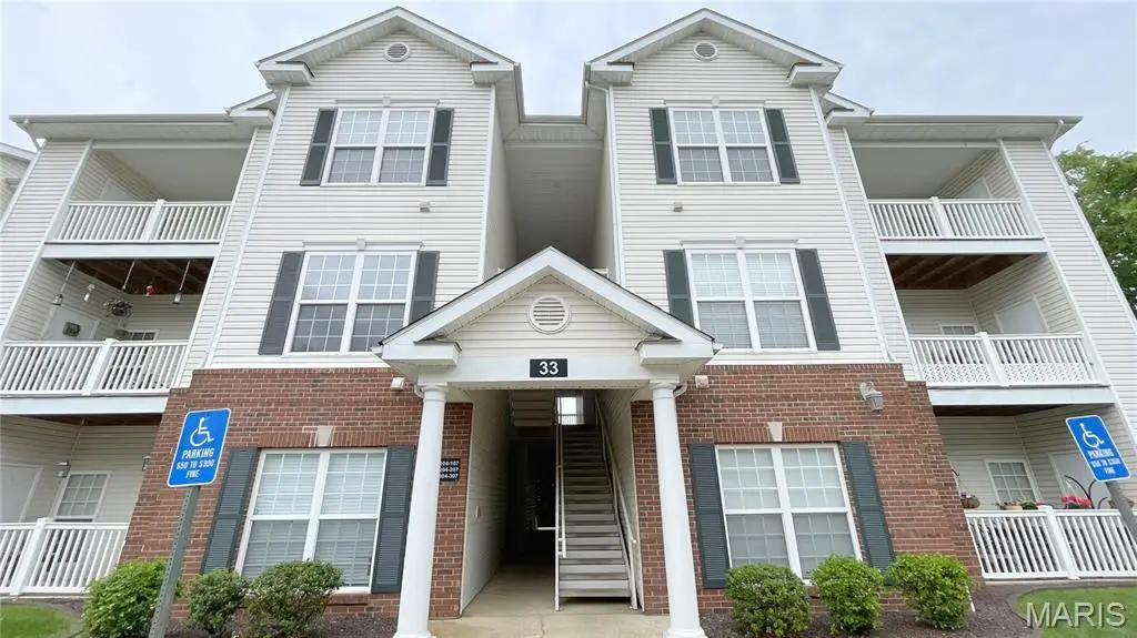 33 Kassebaum Lane #306, Tesson Ferry, MO 63129 - #1